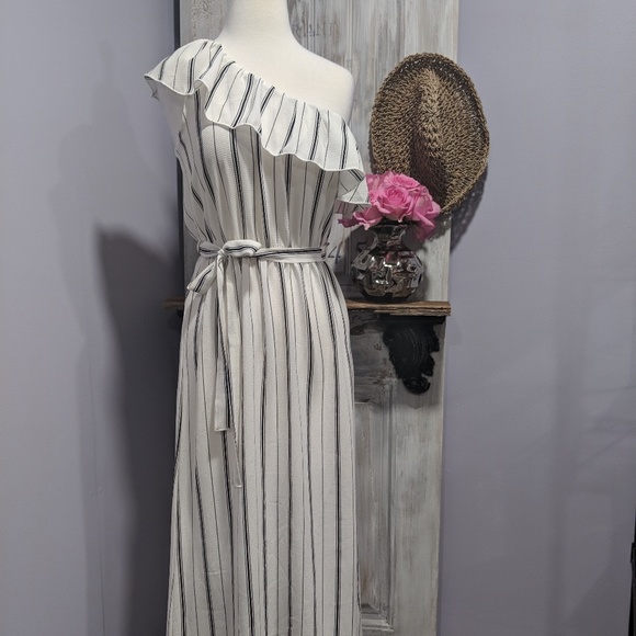 Sage Dresses & Skirts - Sage one-shoulder belted maxi, white/black stripes